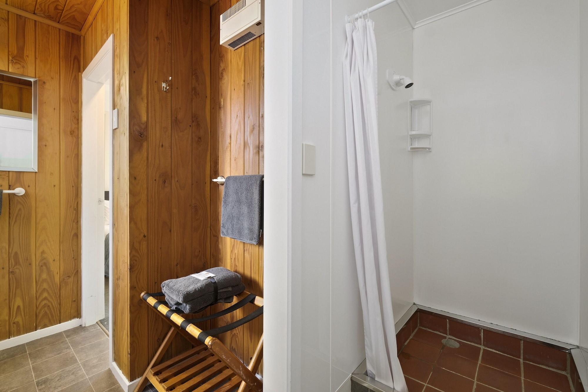 Central Gateway Motel Cromwell Bagian luar foto